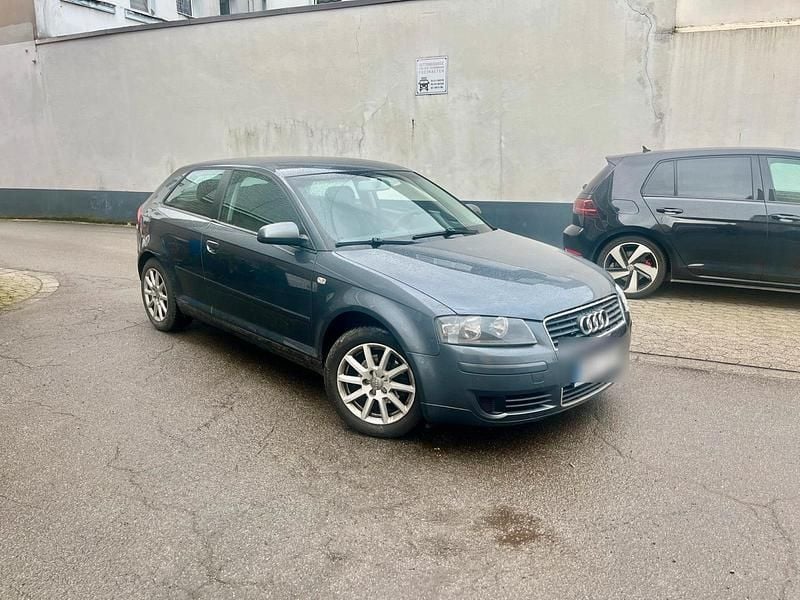 Gebraucht Audi A3 100 PS (73 kW) 2005 Grau Kleinwagen