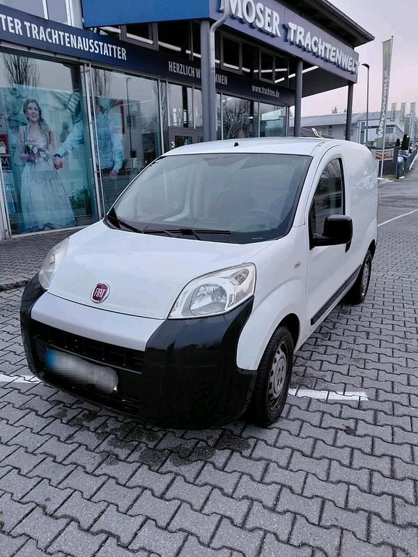Weiß Gebraucht 2013 Fiat Fiorino Van / Kleinbus | 4.900 € (Fairer Preis) - Bild 1/4