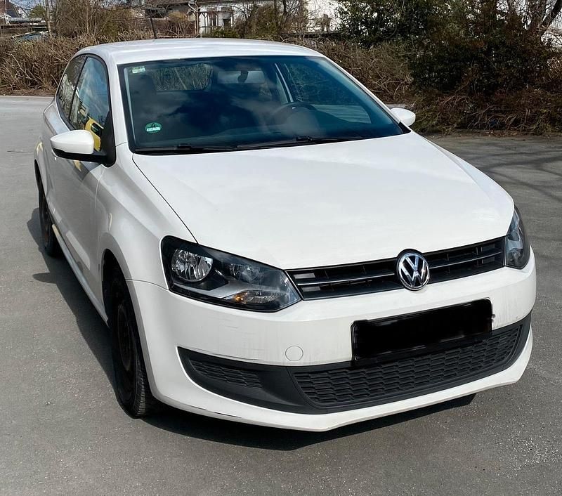 Gebraucht VW Polo 90 PS (66 kW) 2011 Weiß Kleinwagen