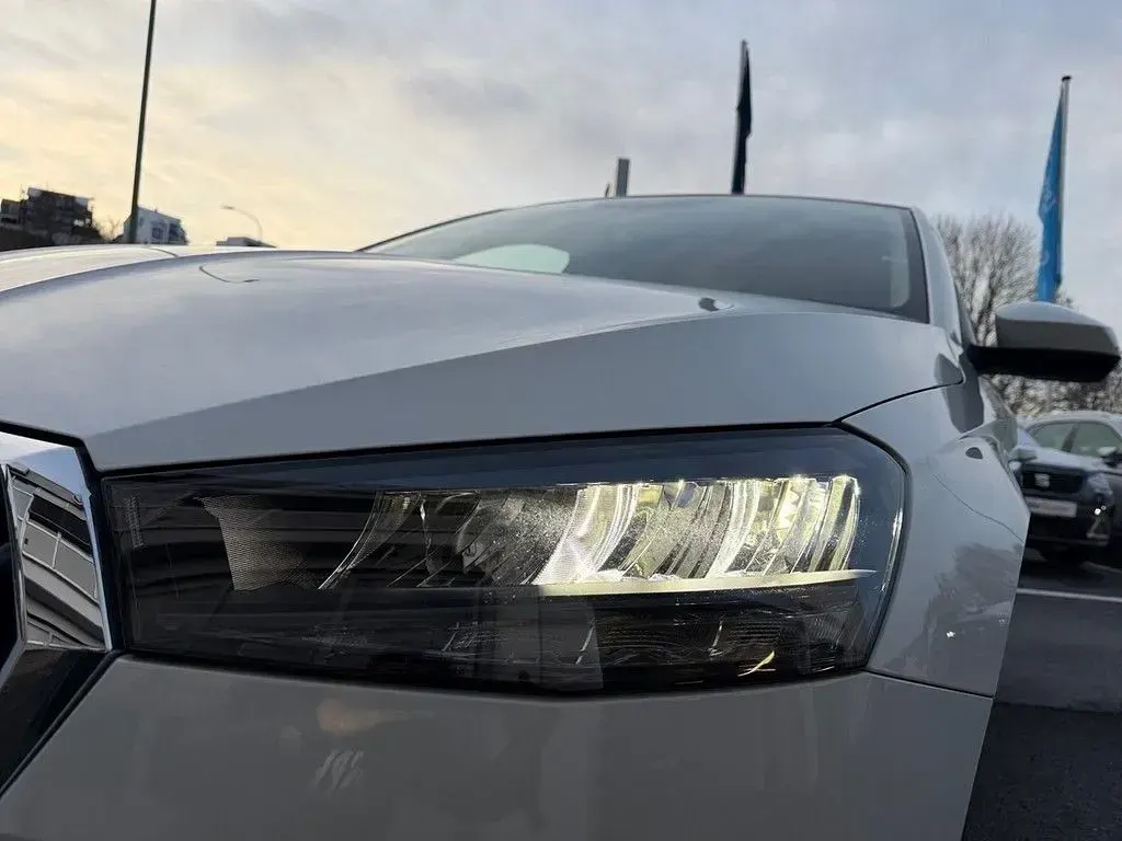Gebraucht Skoda Fabia 95 PS (69 kW) 2025 Weiß Kleinwagen