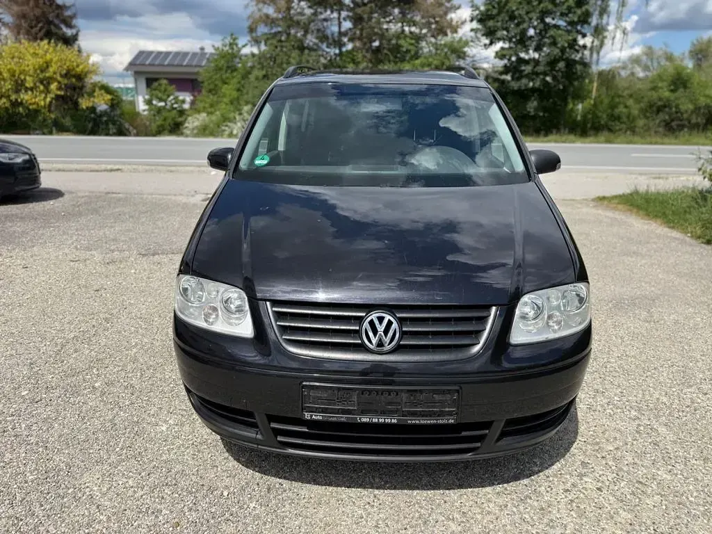 Gebraucht VW Touran Basis 116 PS (85 kW) 2004 Schwarz Van / Kleinbus