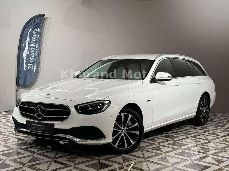 Polarweiss unilack Gebraucht 2020 Mercedes E300 Kombi | 31.700 € (Fairer Preis) - Bild 1/4