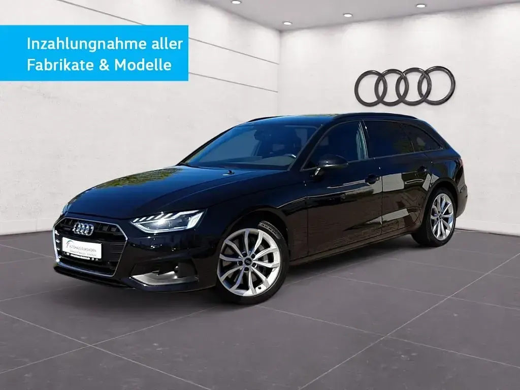 Używany Audi A4 Ambiente 286 KM (210 kW) 2023 Czarny Kombi