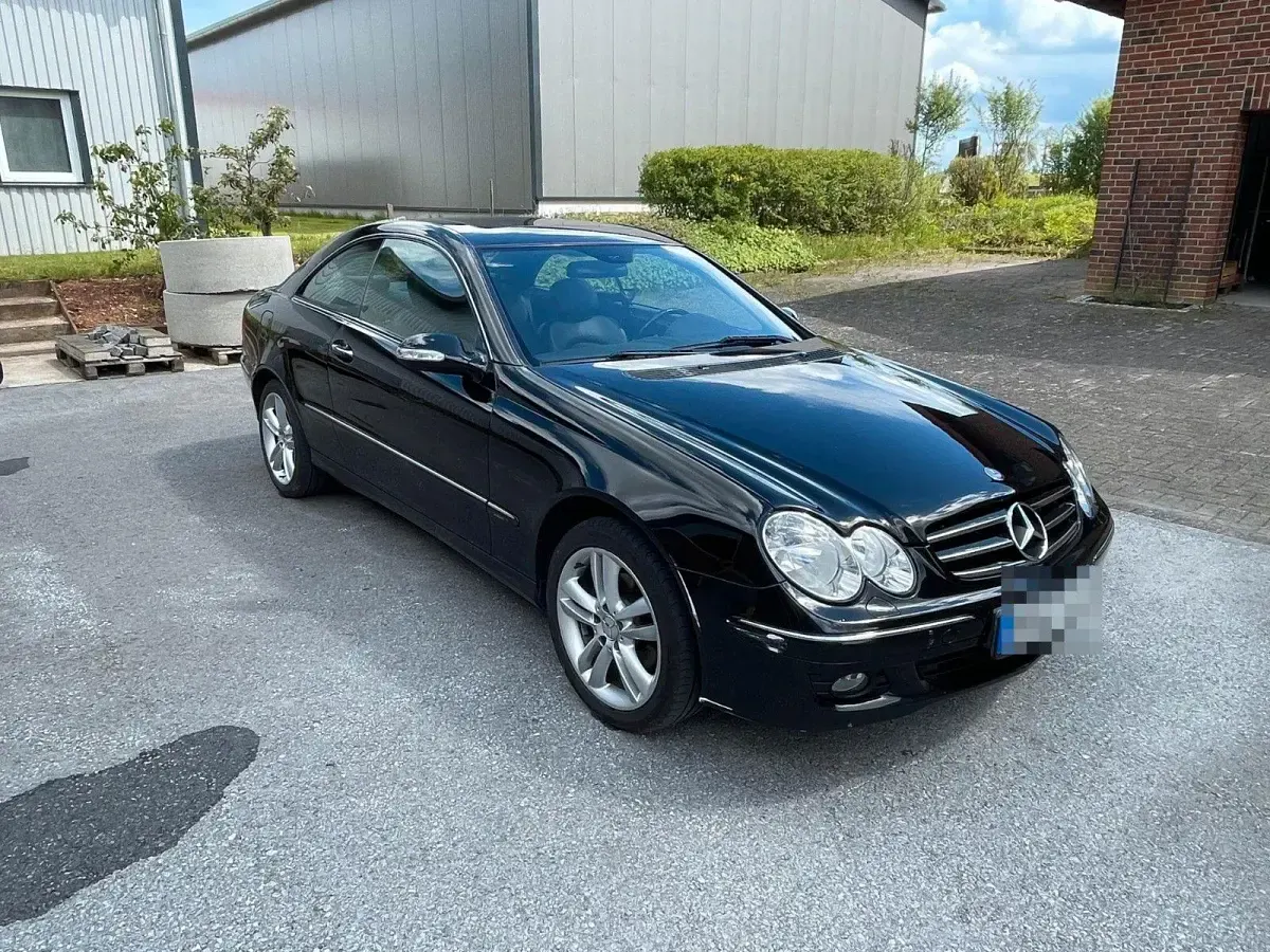 Gebraucht Mercedes CLK200 Avantgarde 163 PS (119 kW) 2006 Schwarz Cabrio