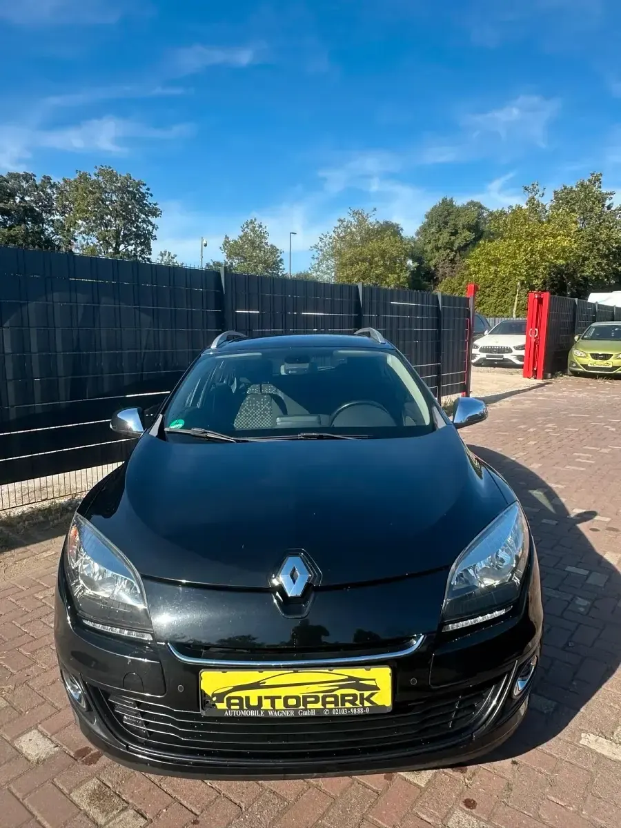 Gebraucht Renault Mégane GrandTour 111 PS (81 kW) 2013 Schwarz Kombi