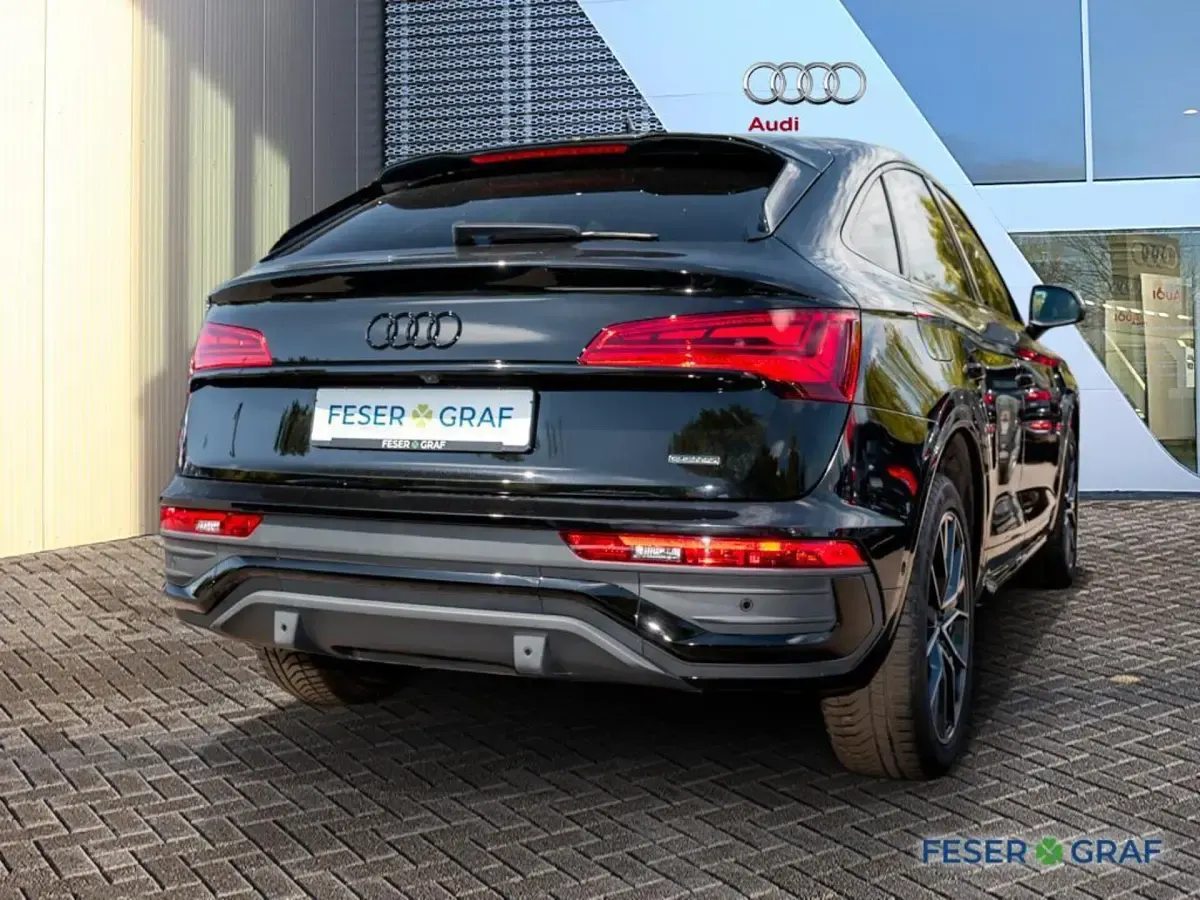Gebraucht Audi Q5 Sportback S-Line 204 PS (150 kW) 2025 Mythosschwarz metallic SUV