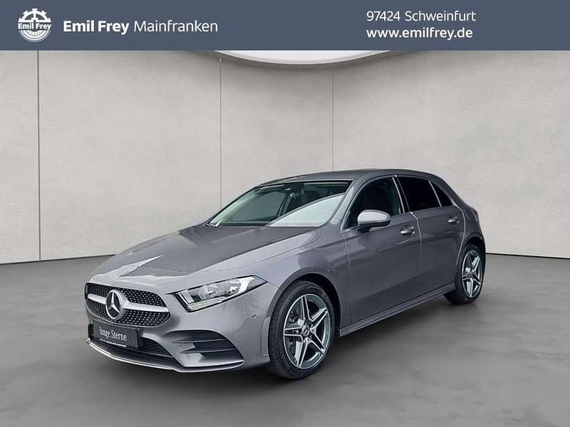 Grau Gebraucht 2022 Mercedes A250 AMG Limousine | 26.950 € (Guter Preis) - Bild 1/4