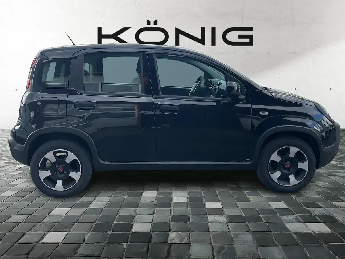 Gebraucht Fiat Panda 69 PS (50 kW) 2023 Schwarz Kleinwagen