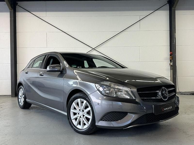 Gebraucht Mercedes A200 156 PS (114 kW) 2013 Grau Kleinwagen