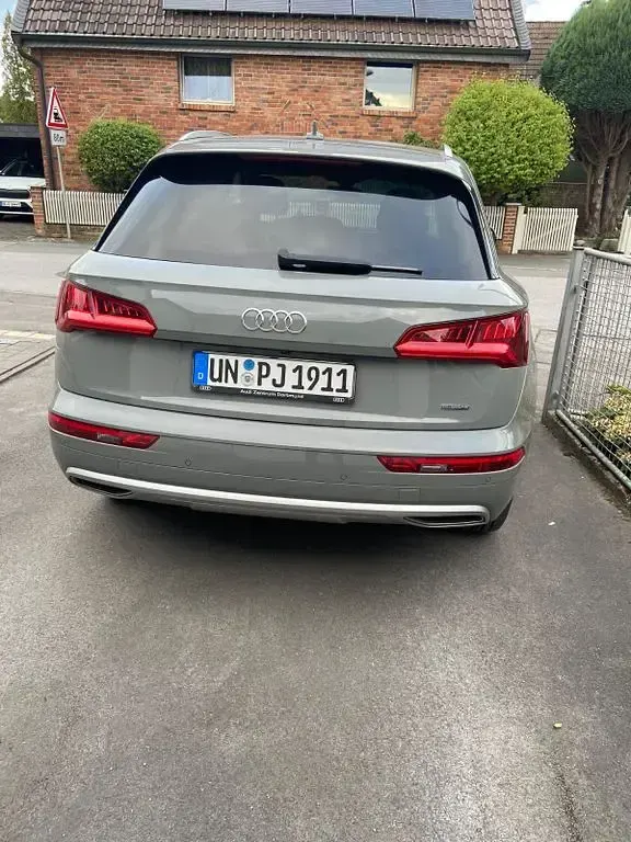 Gebraucht Audi Q5 Design 190 PS (139 kW) 2019 Grau SUV