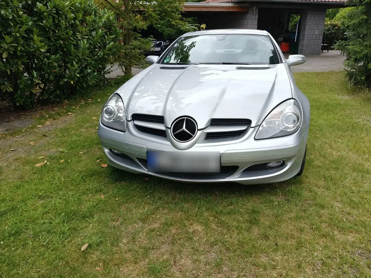 Gebraucht Mercedes SLK200 163 PS (119 kW) 2007 Silber Cabrio