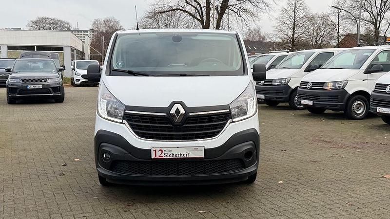 Gebraucht Renault Trafic Komfort 120 PS (88 kW) 2021 Gletscherweiss Van / Kleinbus