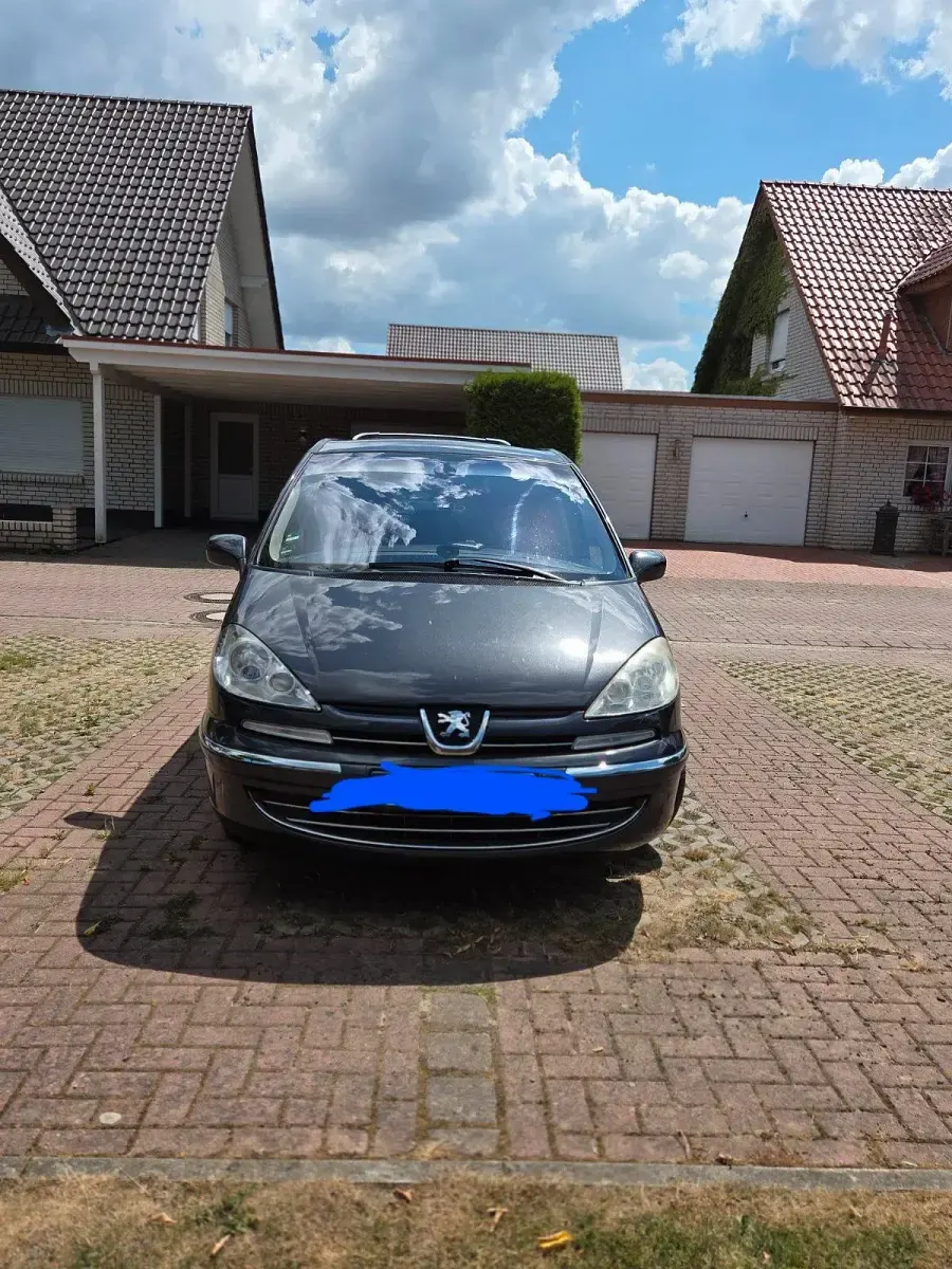 Gebraucht Peugeot 807 136 PS (100 kW) 2008 Braun Van / Kleinbus