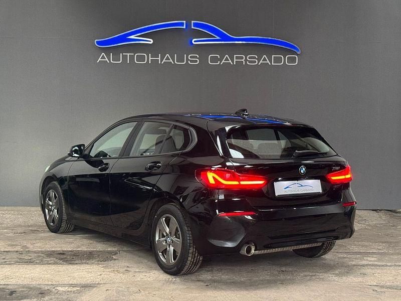 Gebraucht BMW 118 Performance 136 PS (100 kW) 2022 Schwarz Kleinwagen