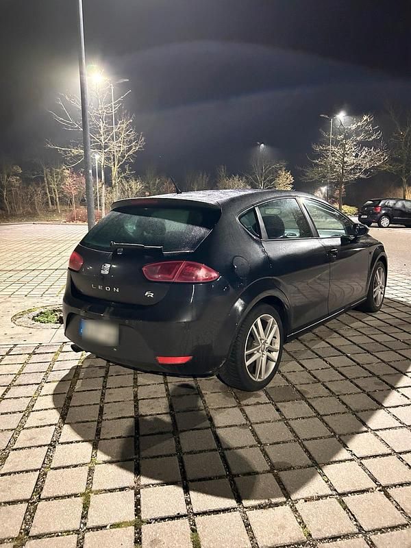 Gebraucht Seat Leon FR 160 PS (117 kW) 2011 Schwarz Kleinwagen