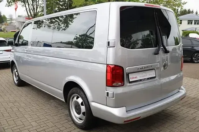 Gebraucht VW Caravelle 150 PS (110 kW) 2022 Silber Van