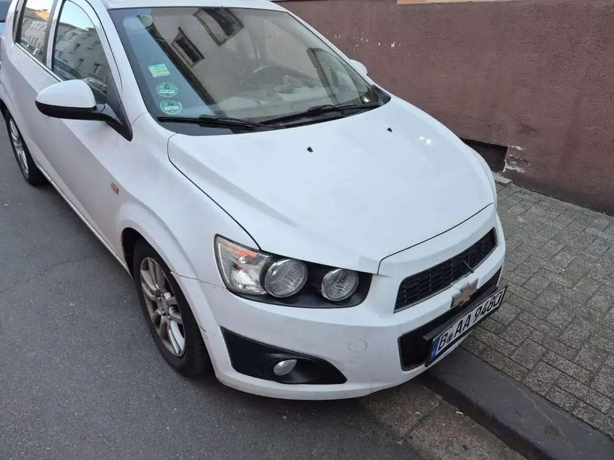 Gebraucht Chevrolet Aveo LT 75 PS (55 kW) 2012 Limousine