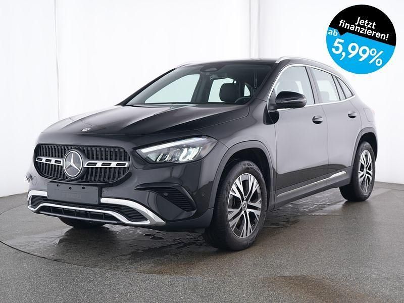 Schwarz Gebraucht 2024 Mercedes GLA180 Progressive SUV | 35.880 € (Fairer Preis) - Bild 1/4