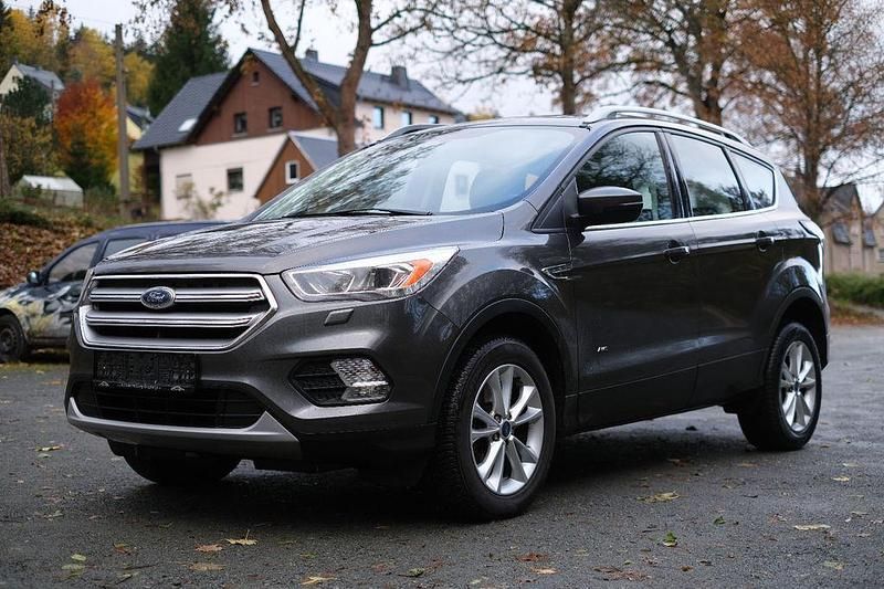 Magneticgrau Gebraucht 2017 Ford Kuga Cool & Connect SUV | 15.980 € (Fairer Preis) - Bild 1/4