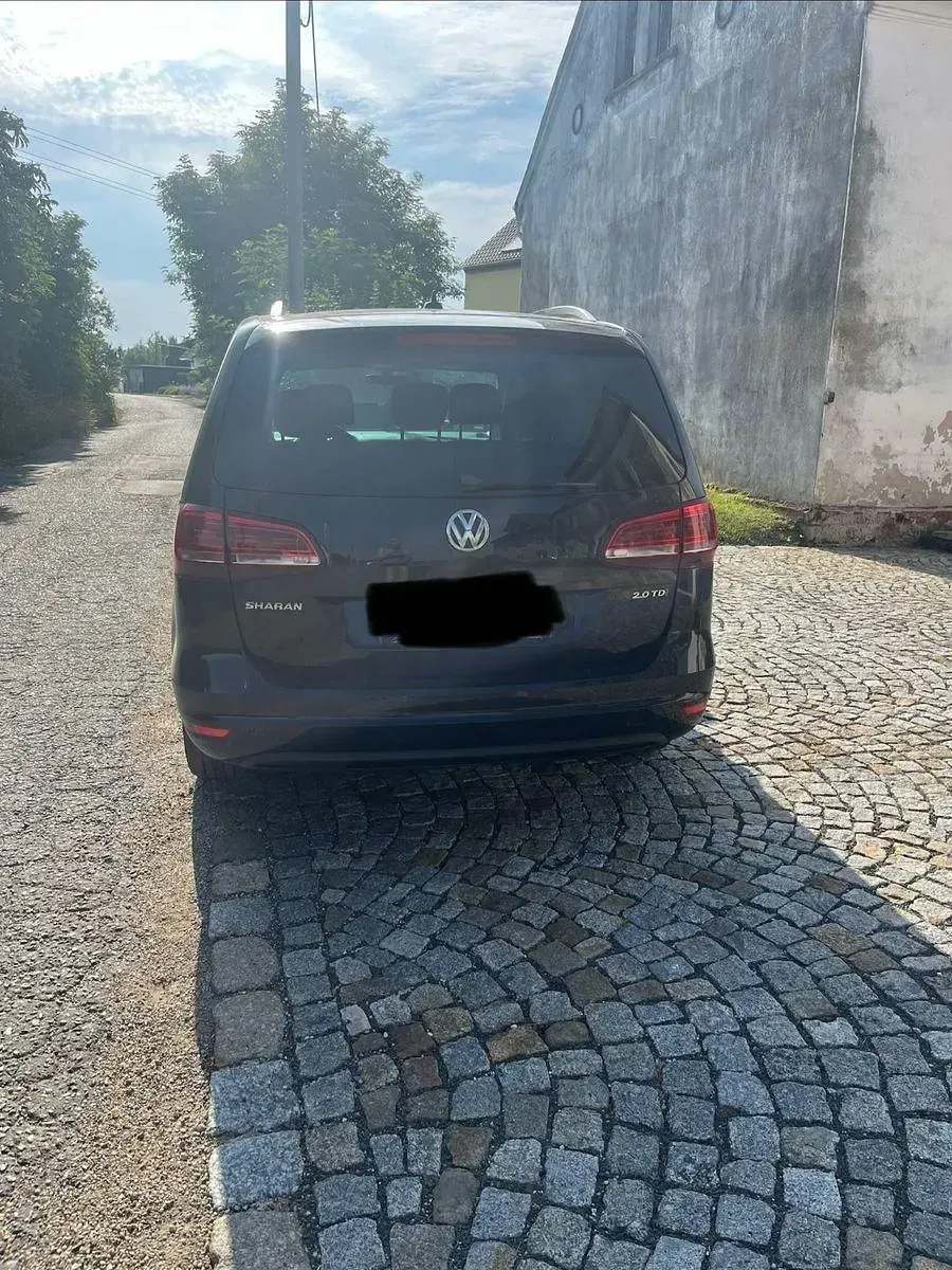 Gebraucht VW Sharan Highline 184 PS (135 kW) 2015 Schwarz Van / Kleinbus