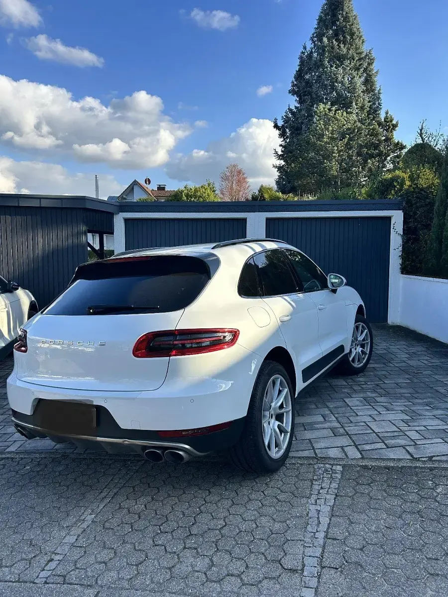 Gebraucht Porsche Macan S 258 PS (189 kW) 2015 Weiß SUV