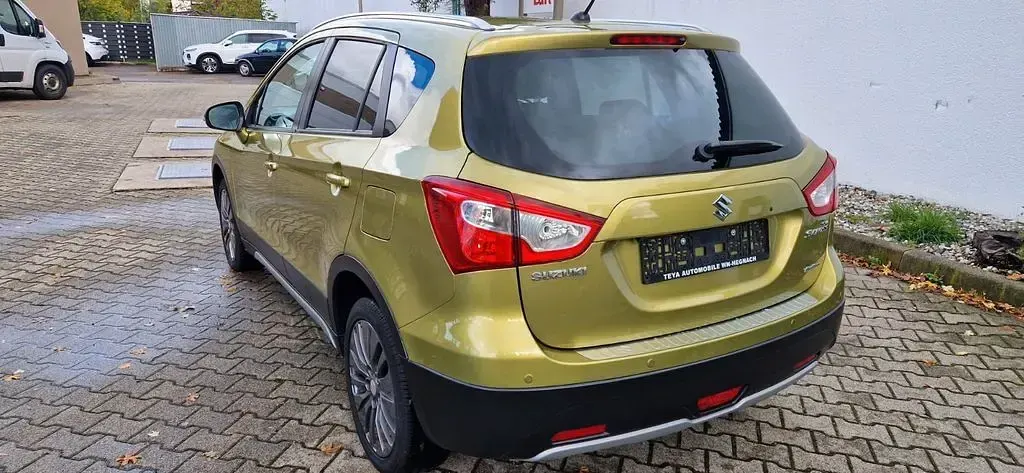 Gebraucht Suzuki SX4 S-Cross Comfort 120 PS (88 kW) 2013 Grün SUV