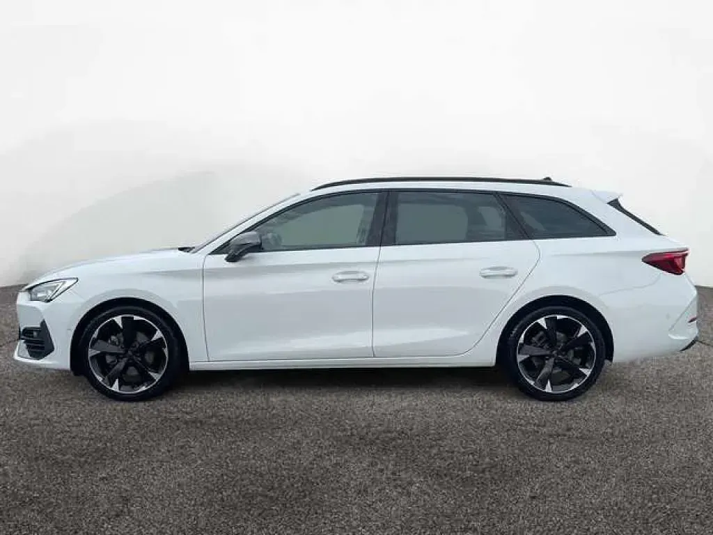 Gebraucht Cupra Leon 150 PS (110 kW) 2024 Nevada weiß Limousine