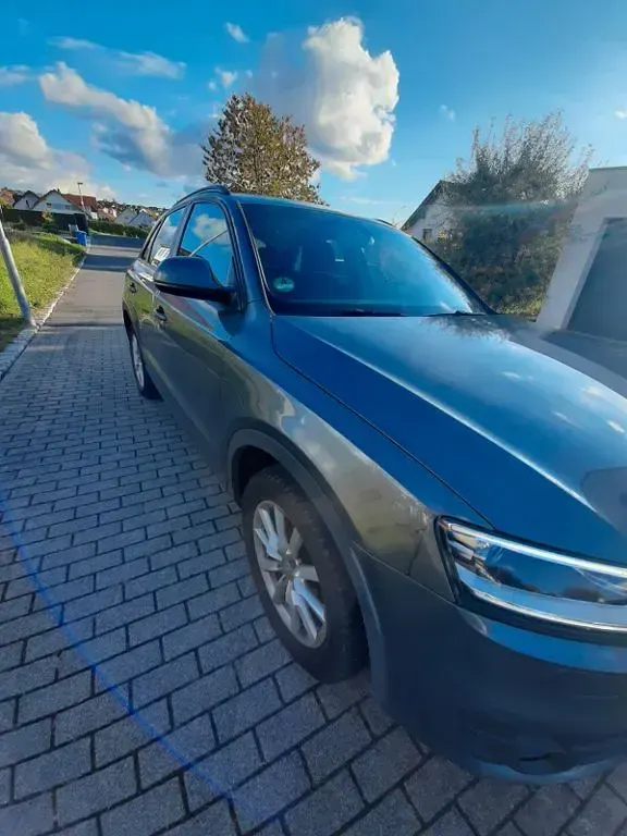 Gebraucht Audi Q3 140 PS (102 kW) 2013 Grau SUV
