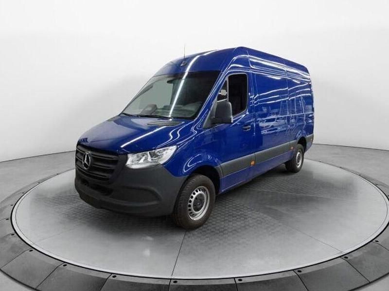 Gebraucht Mercedes Sprinter 170 PS (125 kW) 2024 Blau, Van