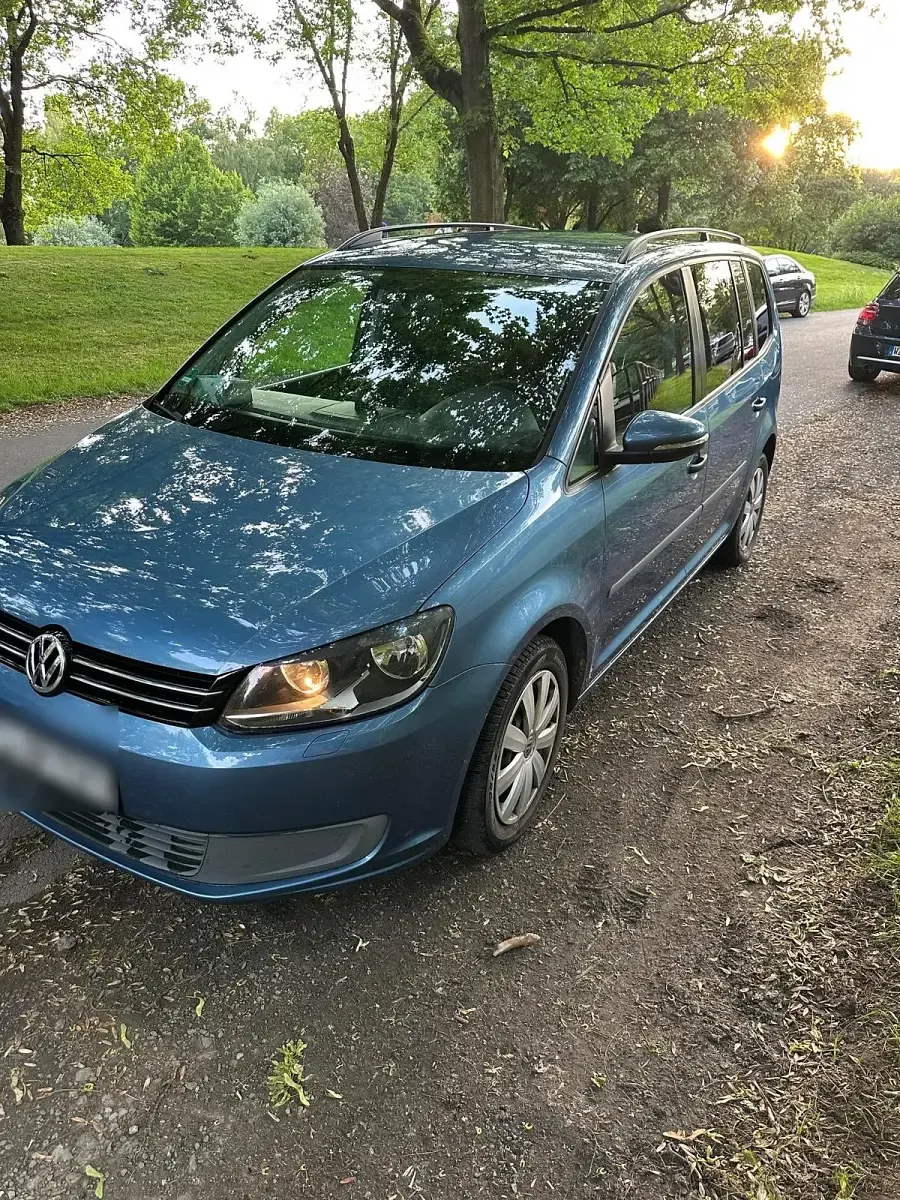 Gebraucht VW Touran 105 PS (77 kW) 2010 Blau Van / Kleinbus
