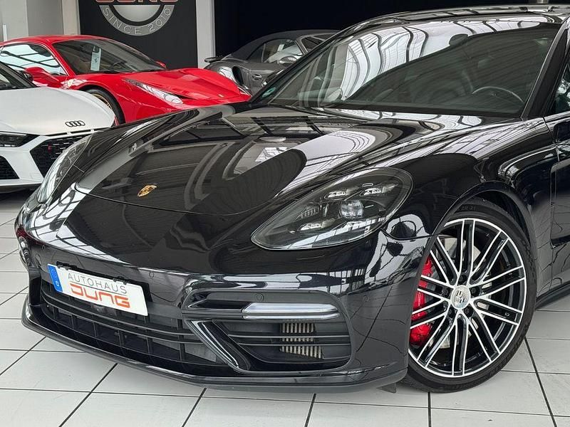 Gebraucht Porsche Panamera Turbo Chrono 549 PS (403 kW) 2018 Tiefschwarz Limousine