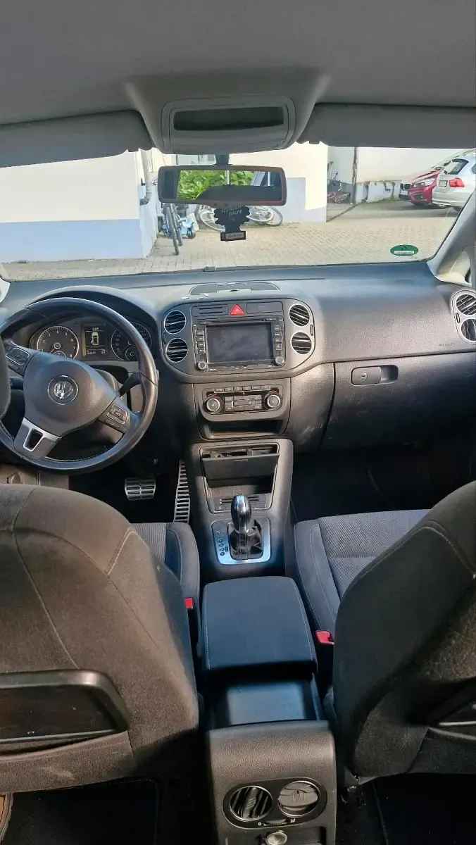 Gebraucht VW Golf VI 122 PS (89 kW) 2011 Grau Kleinwagen