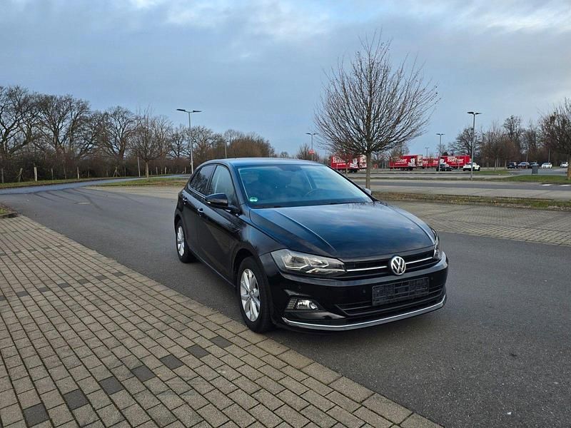 Schwarz Gebraucht 2019 VW Polo Highline Kleinwagen | 12.100 € (Fairer Preis) - Bild 1/4