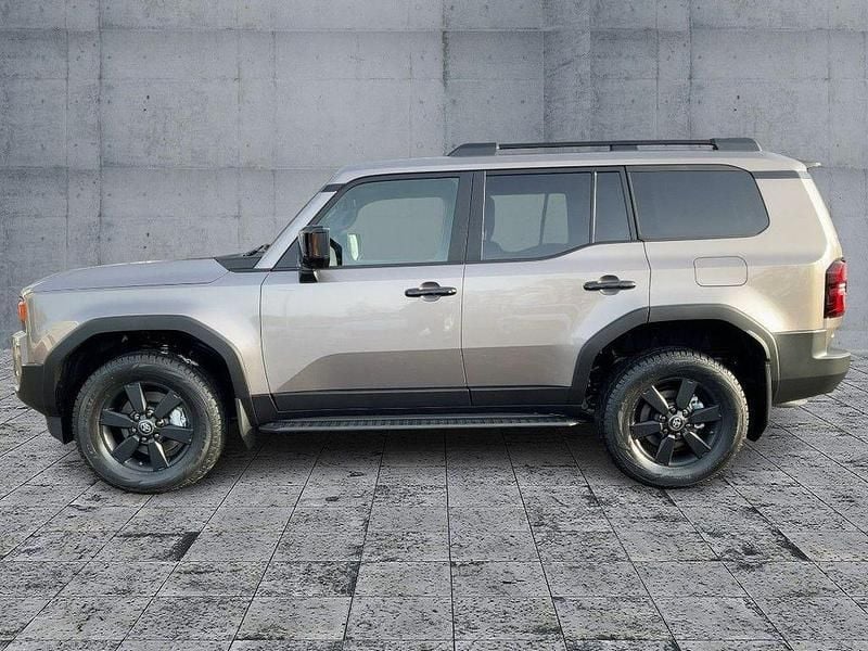 Gebraucht Toyota Land Cruiser Executive 205 PS (150 kW) 2025 Gold SUV