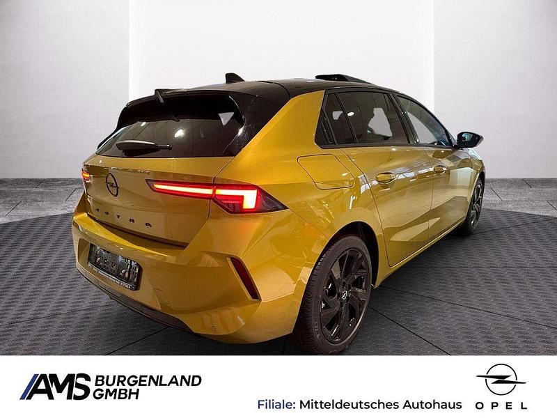 Gebraucht Opel Astra 131 PS (96 kW) 2024 Gelb Limousine