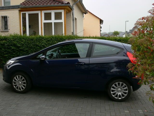 Gebraucht Ford Fiesta 60 PS (44 kW) 2009 Blau Kleinwagen