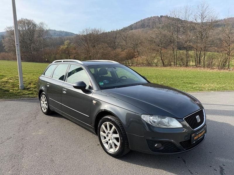 Gebraucht Seat Exeo Style 143 PS (105 kW) 2011 Grau Limousine