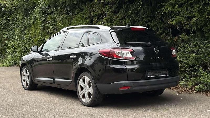 Gebraucht 2011 Renault Mégane GrandTour Kombi | 4.900 € (Fairer Preis) - Bild 1/4