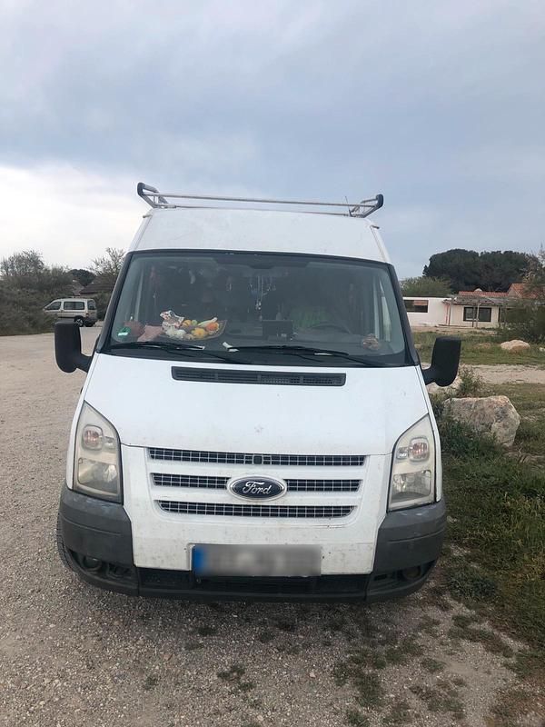 Weiß Gebraucht 2011 Ford Transit Van / Kleinbus | 4.000 € (Superpreis) - Bild 1/4
