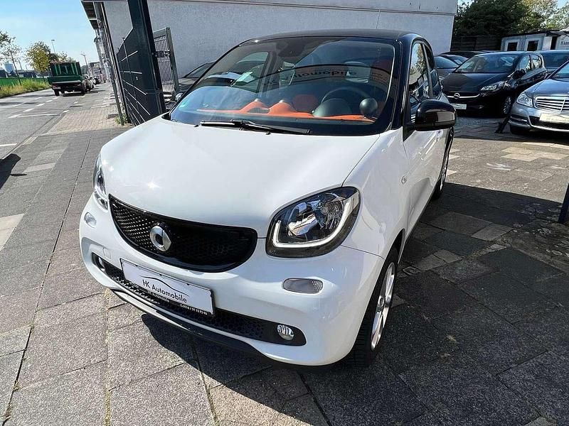 Gebraucht Smart ForFour Passion 71 PS (52 kW) 2014 Schwarz / weiß Kleinwagen