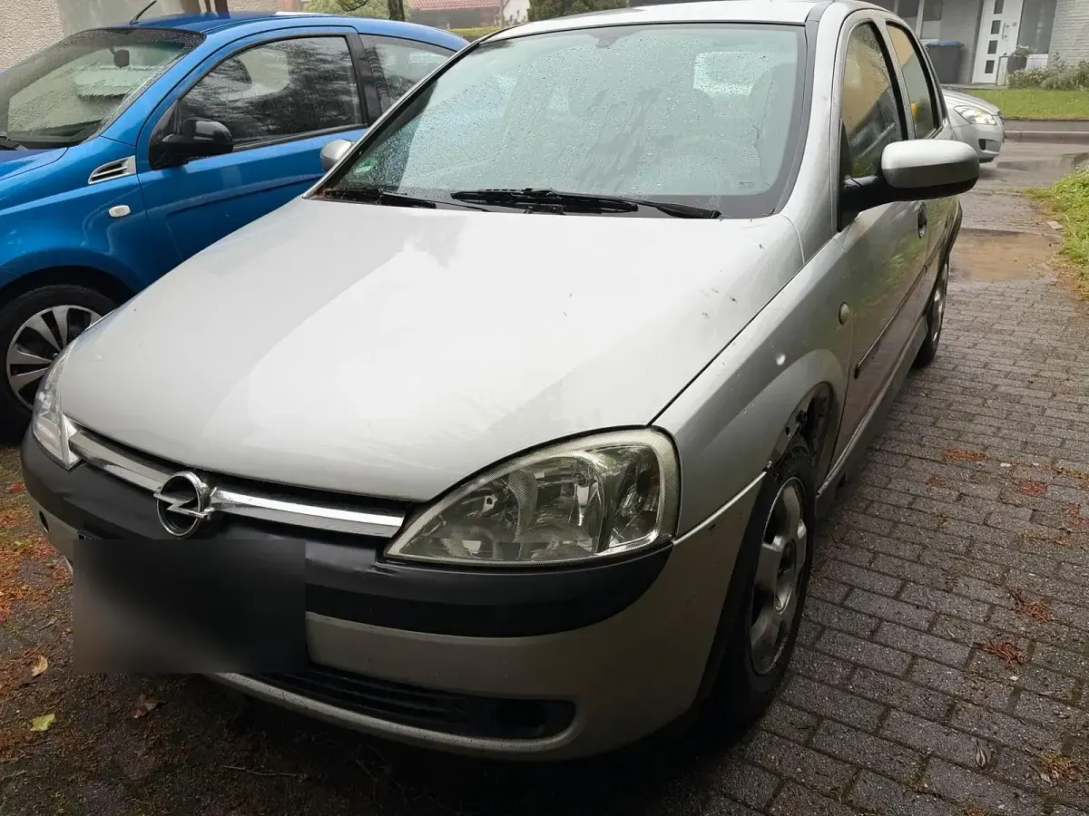 Gebraucht Opel Corsa 75 PS (55 kW) 2002 Silber Kleinwagen