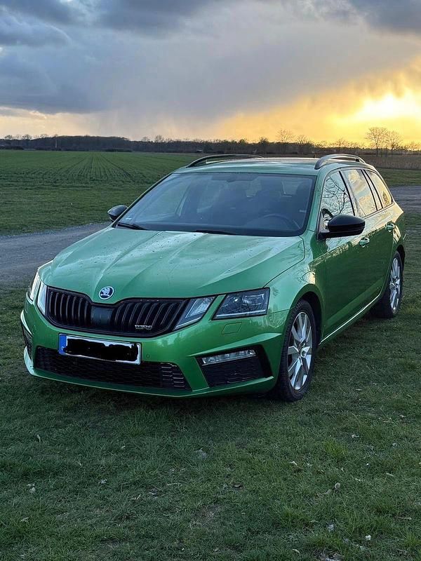 Second-hand Skoda Octavia RS 184 CP (135 kW) 2018 Verde Break