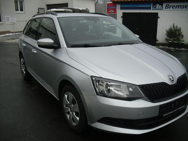Gebraucht Skoda Fabia 90 PS (66 kW) 2017 Silber Kombi