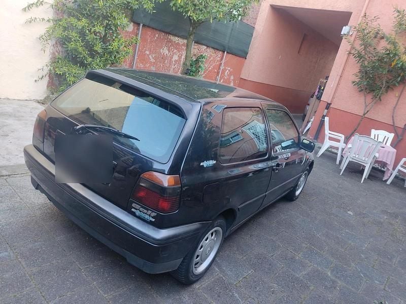Gebraucht VW Golf III 90 PS (66 kW) 1999 Schwarz Limousine