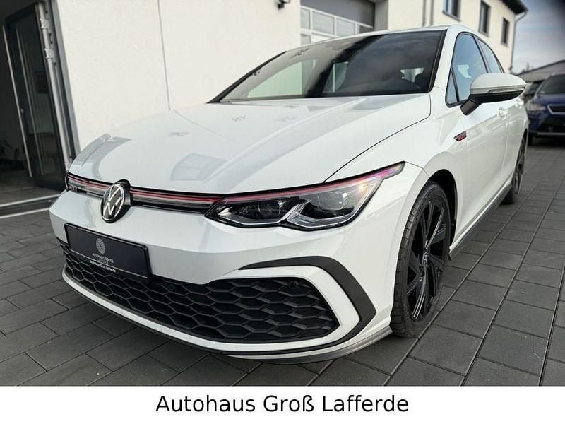 Gebraucht VW Golf VIII GTI 245 PS (180 kW) 2023 Weiß Limousine