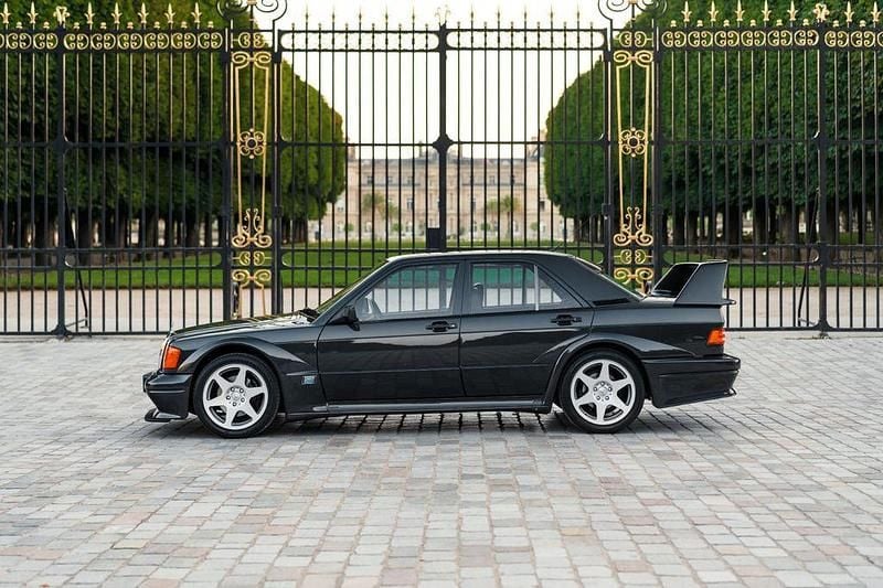 Gebraucht Mercedes 190 235 PS (172 kW) 1990 Schwarz Limousine