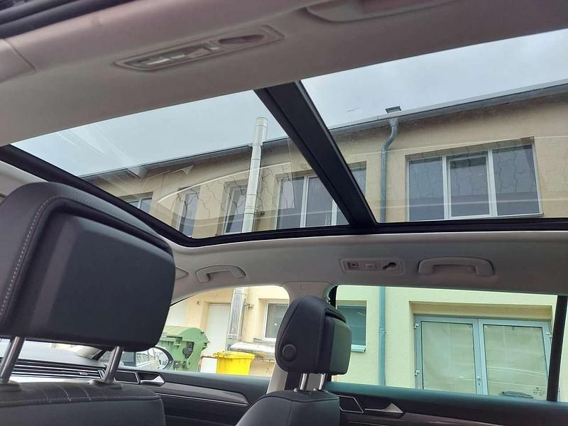 Gebraucht VW Passat Alltrack 272 PS (200 kW) 2019 Schwarz Kombi