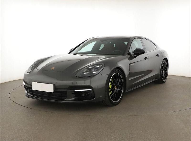Gebraucht Porsche Panamera 462 PS (339 kW) 2018 Grau Limousine