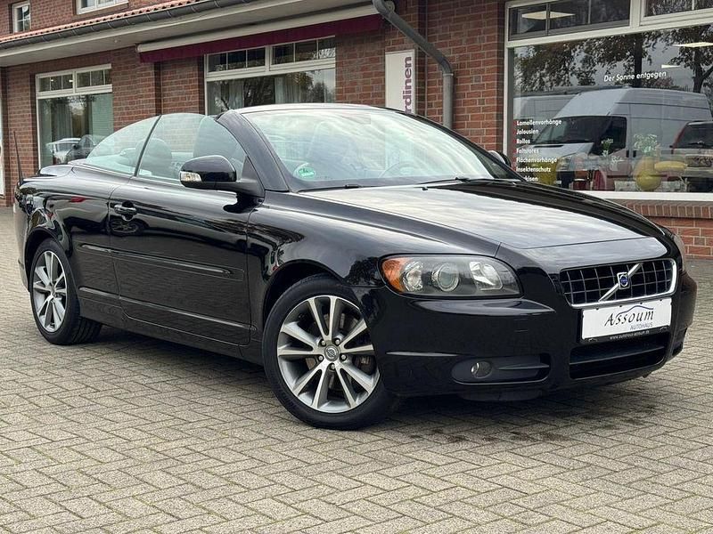 Schwarz Gebraucht 2010 Volvo C70 Summum Cabrio | 6.999 € (Guter Preis) - Bild 1/4