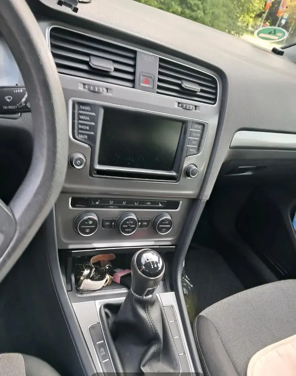 Gebraucht VW Golf VII 110 PS (80 kW) 2017 Schwarz Kombi